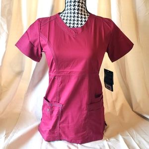 ADAR MEDICAL: NURSES POP STRETCH SCRUB TOP.